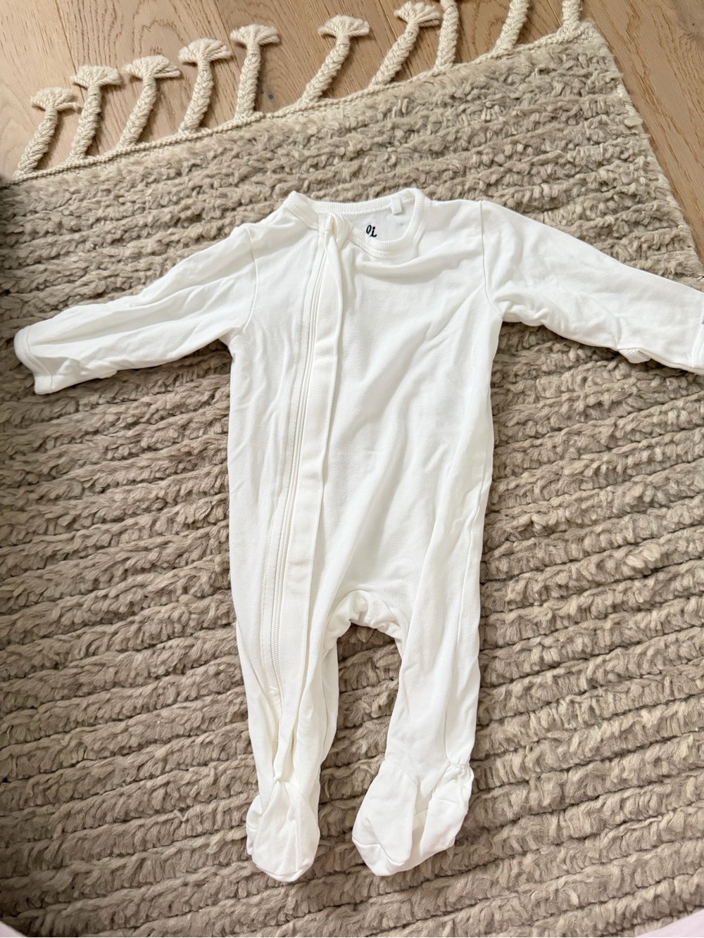 Coccoli Cream Zipper Footed One-Piece Sleepwear